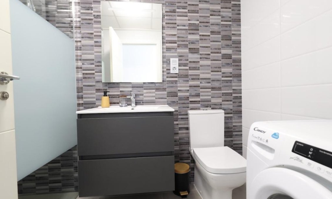 Wiederverkauf - Bungalow -
Pilar de la Horadada - Costa Blanca