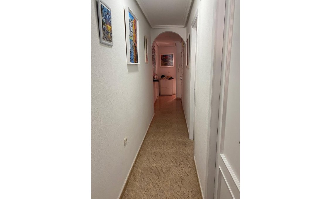 Resale - Penthouse -
Torrevieja - Estacion De Autobuses