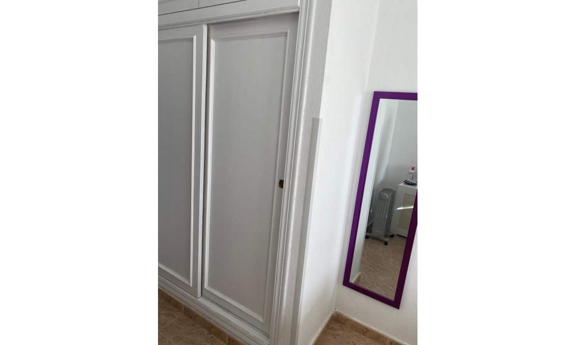 Resale - Penthouse -
Torrevieja - Estacion De Autobuses