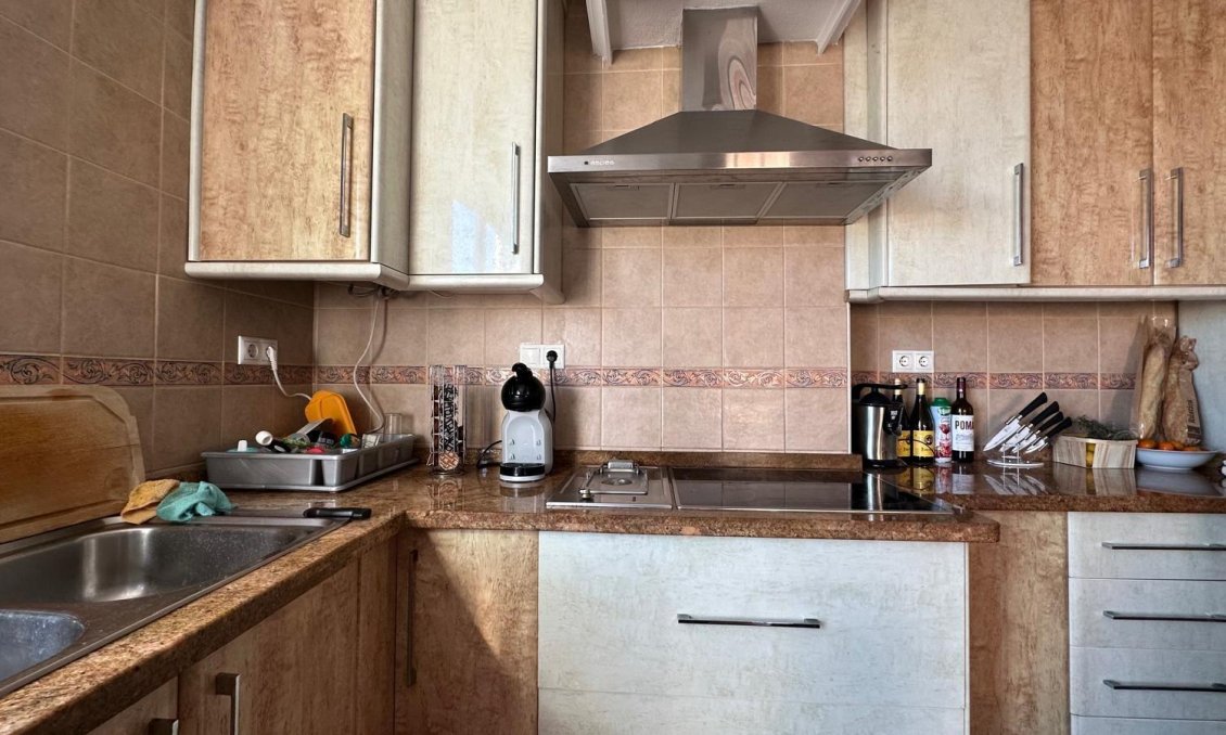 Wiederverkauf - Wohnung -
Torrevieja - Estacion De Autobuses