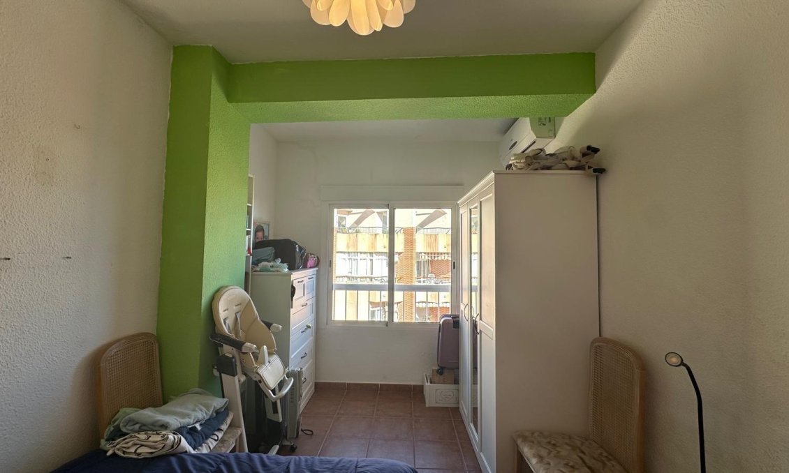 Wiederverkauf - Wohnung -
Torrevieja - Estacion De Autobuses