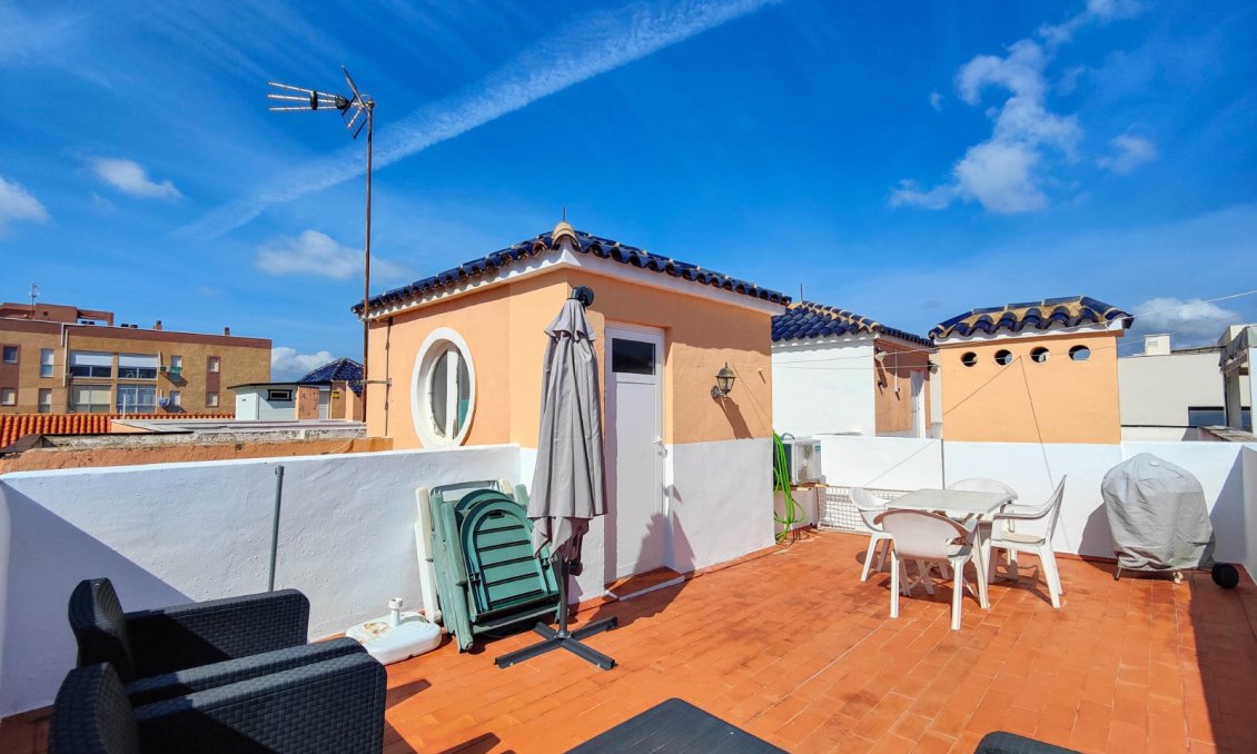 Revânzare - Mansardă -
Torrevieja - Costa Blanca