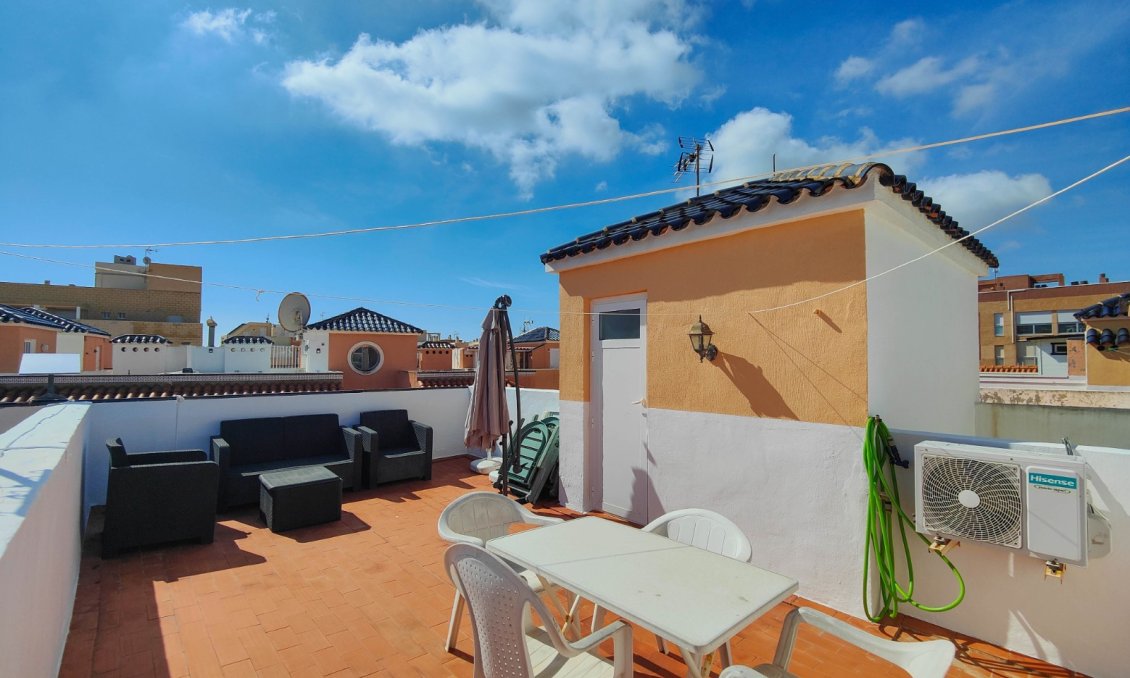 Revânzare - Mansardă -
Torrevieja - Costa Blanca