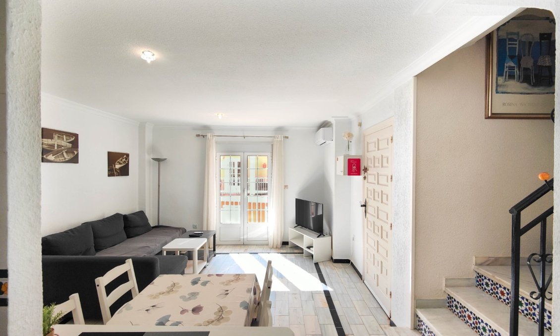 Revânzare - Mansardă -
Torrevieja - Costa Blanca