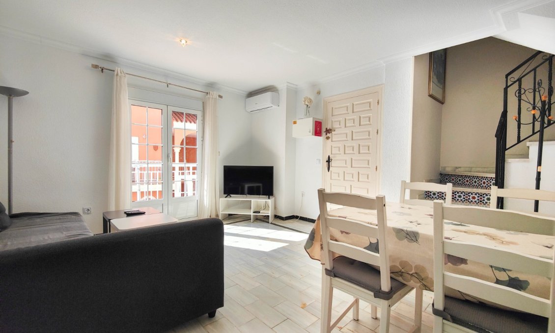 Revânzare - Mansardă -
Torrevieja - Costa Blanca