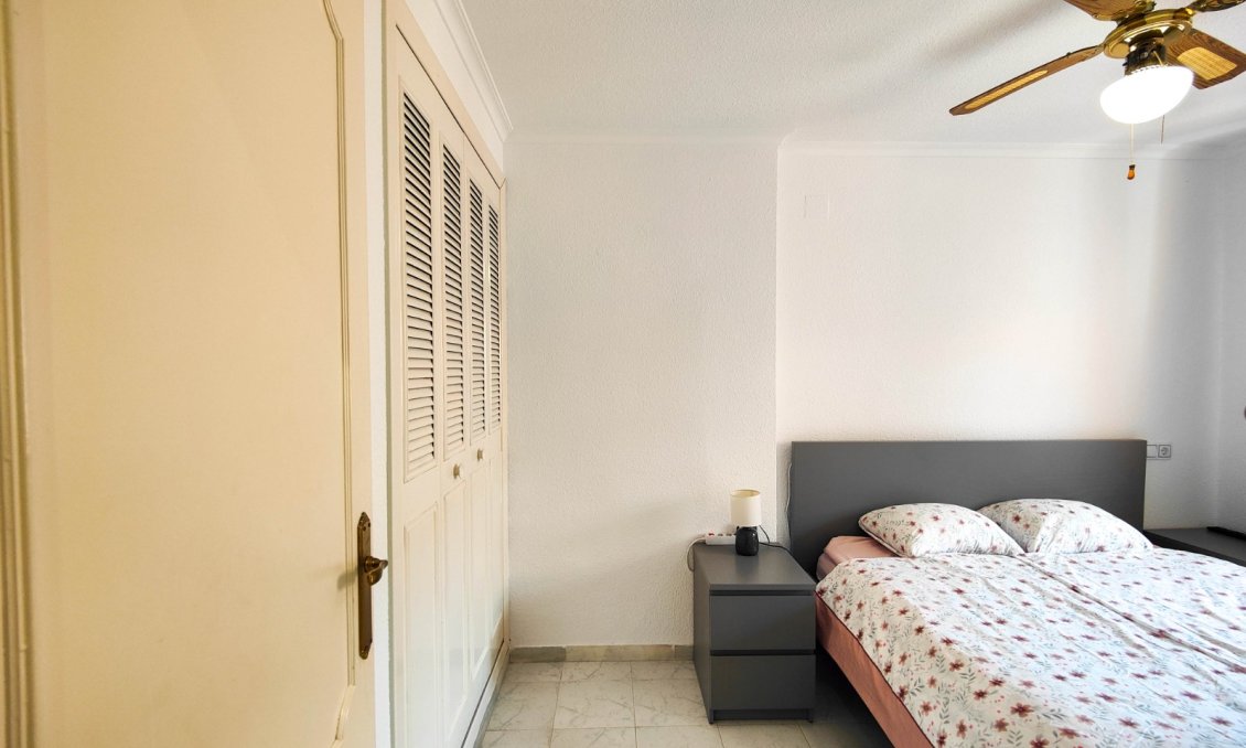 Revânzare - Mansardă -
Torrevieja - Costa Blanca