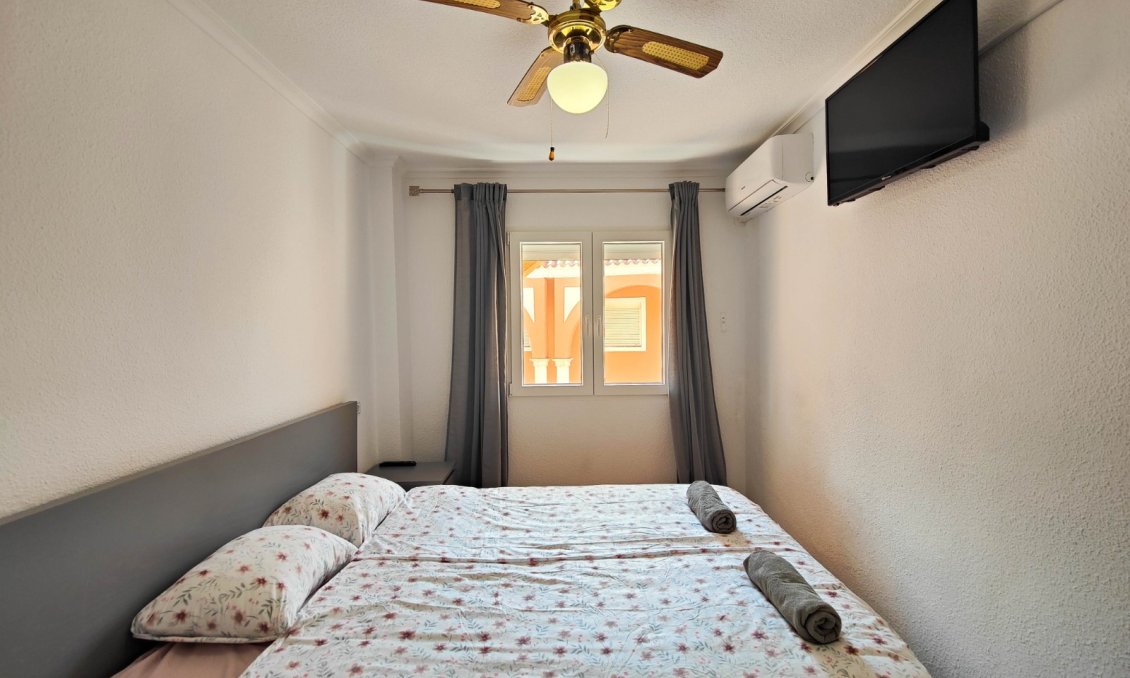 Revânzare - Mansardă -
Torrevieja - Costa Blanca