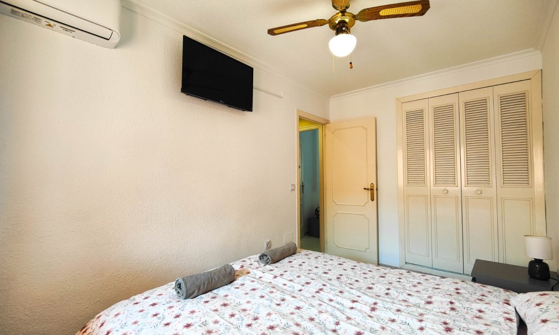 Revânzare - Mansardă -
Torrevieja - Costa Blanca