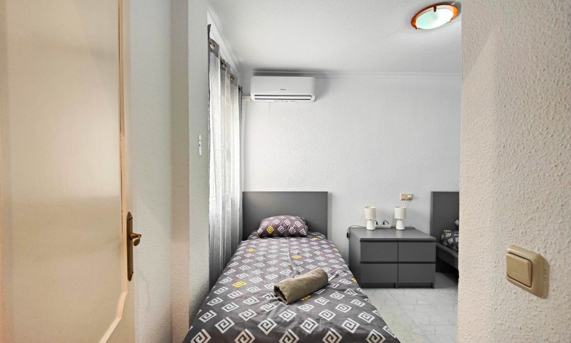 Revânzare - Mansardă -
Torrevieja - Costa Blanca