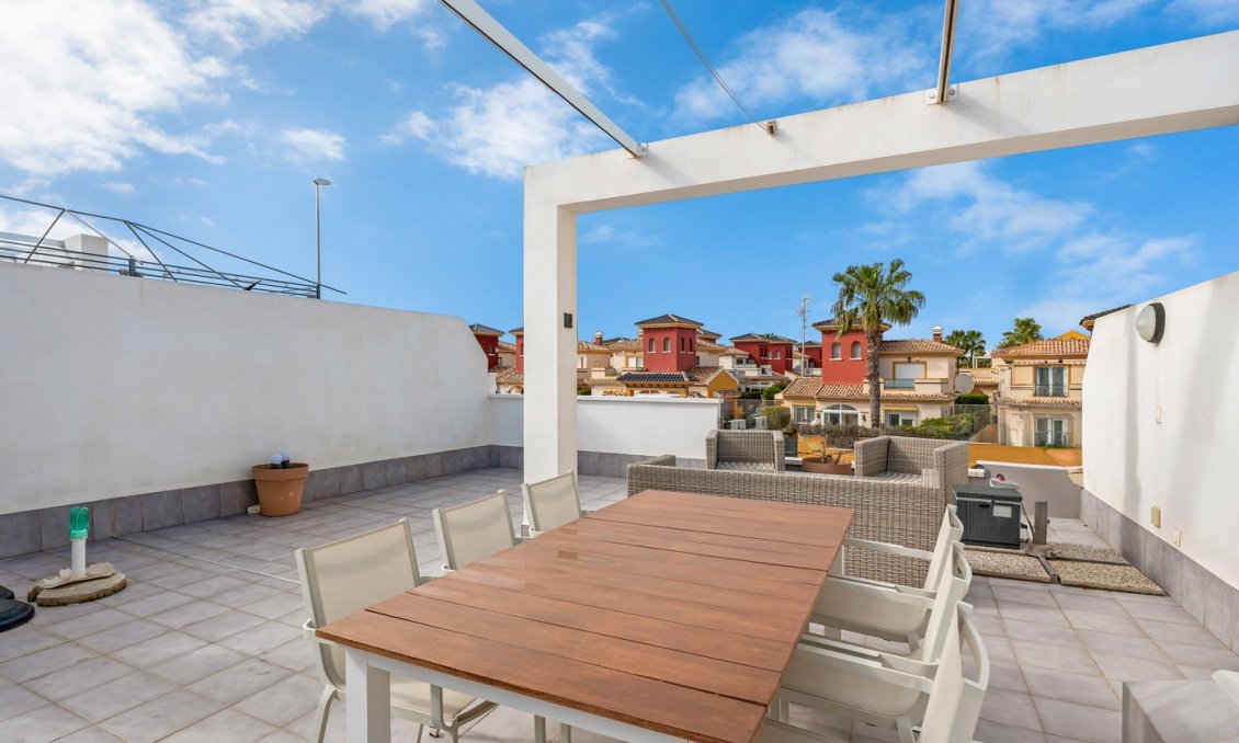 Revânzare - Apartament -
Orihuela Costa - Costa Blanca