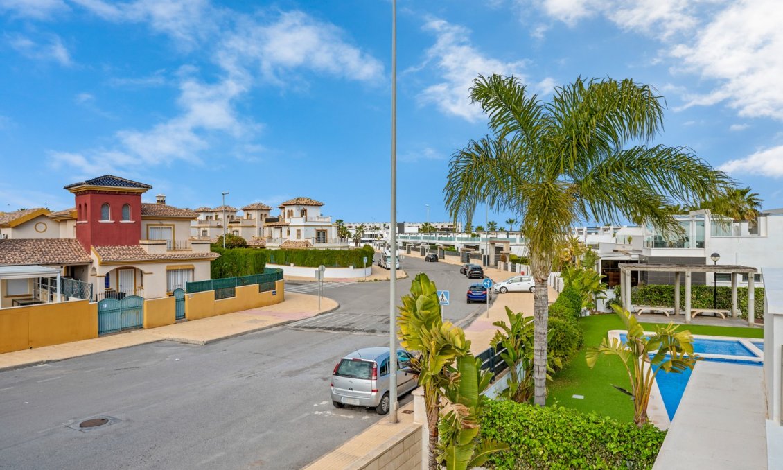 Revânzare - Apartament -
Orihuela Costa - Costa Blanca