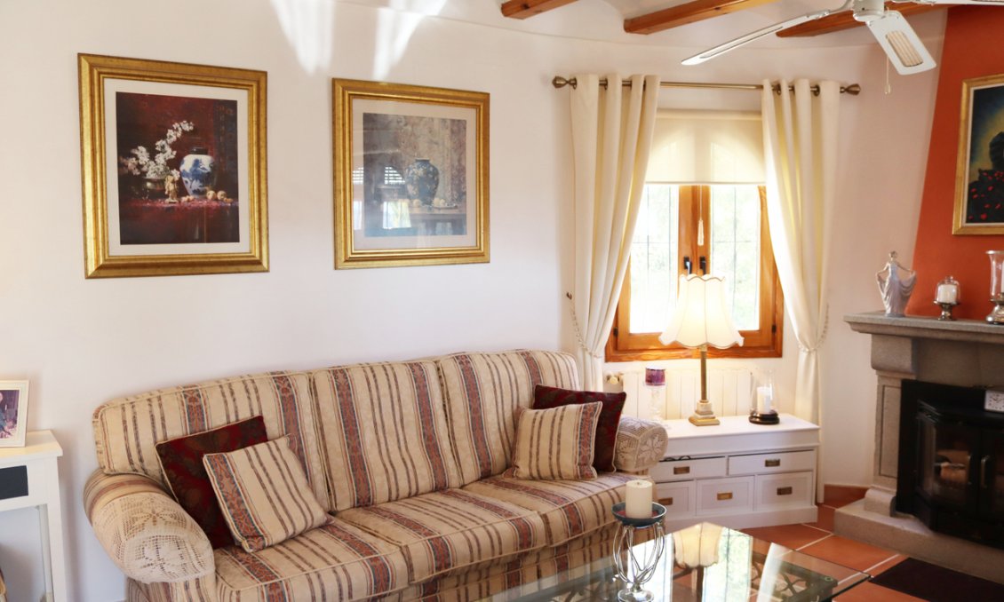 Használt Ingatlanok - Villa -
Benigembla - Inland