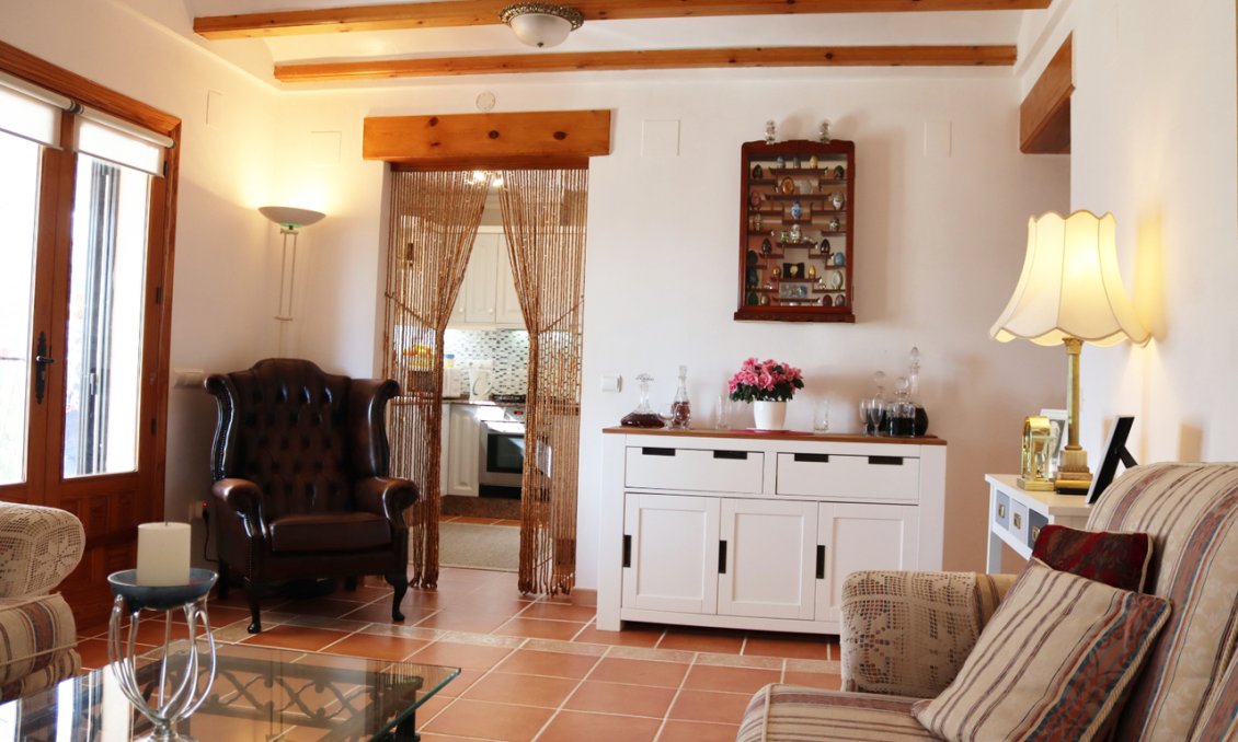 Használt Ingatlanok - Villa -
Benigembla - Inland