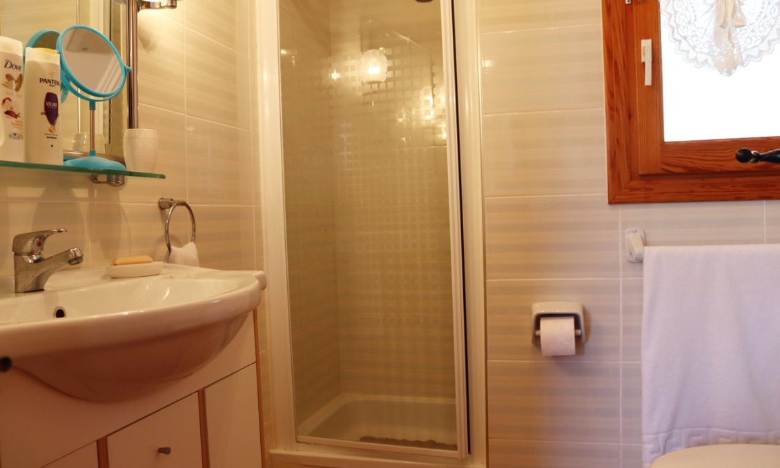 Használt Ingatlanok - Villa -
Benigembla - Inland