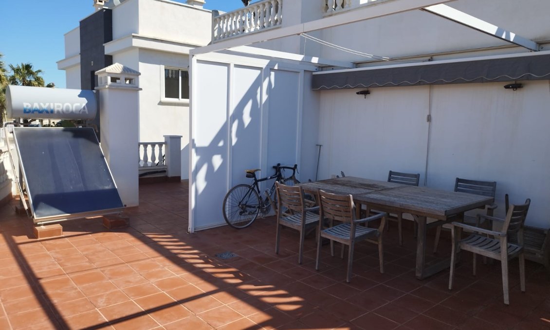 Revânzare - Bungalou -
Torrevieja - Costa Blanca