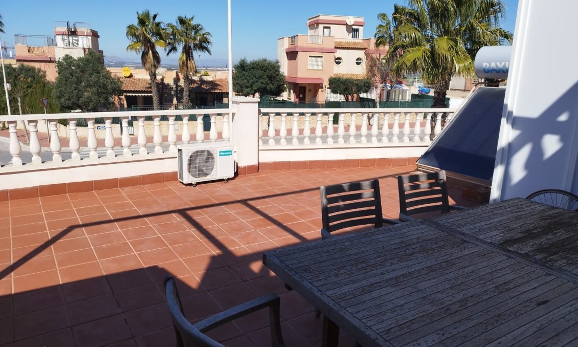 Revânzare - Bungalou -
Torrevieja - Costa Blanca