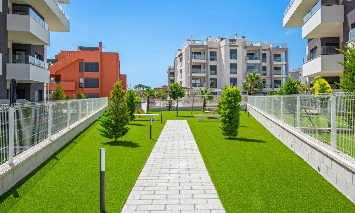 Revente - Attique -
Villamartin - Costa Blanca