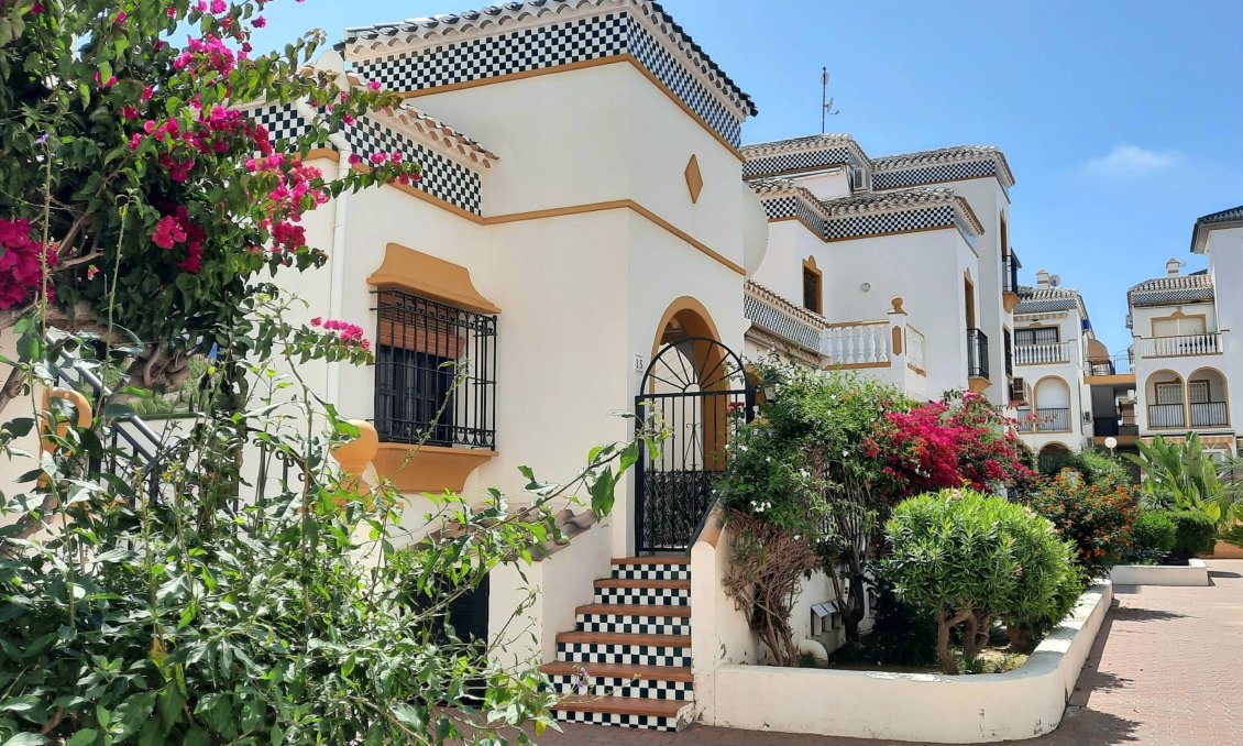 Revente - Bungalow -
Torrevieja - La Mata