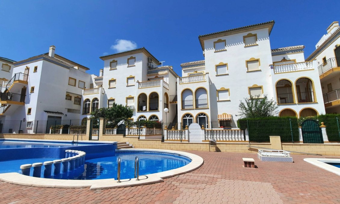 Revente - Bungalow -
Torrevieja - La Mata