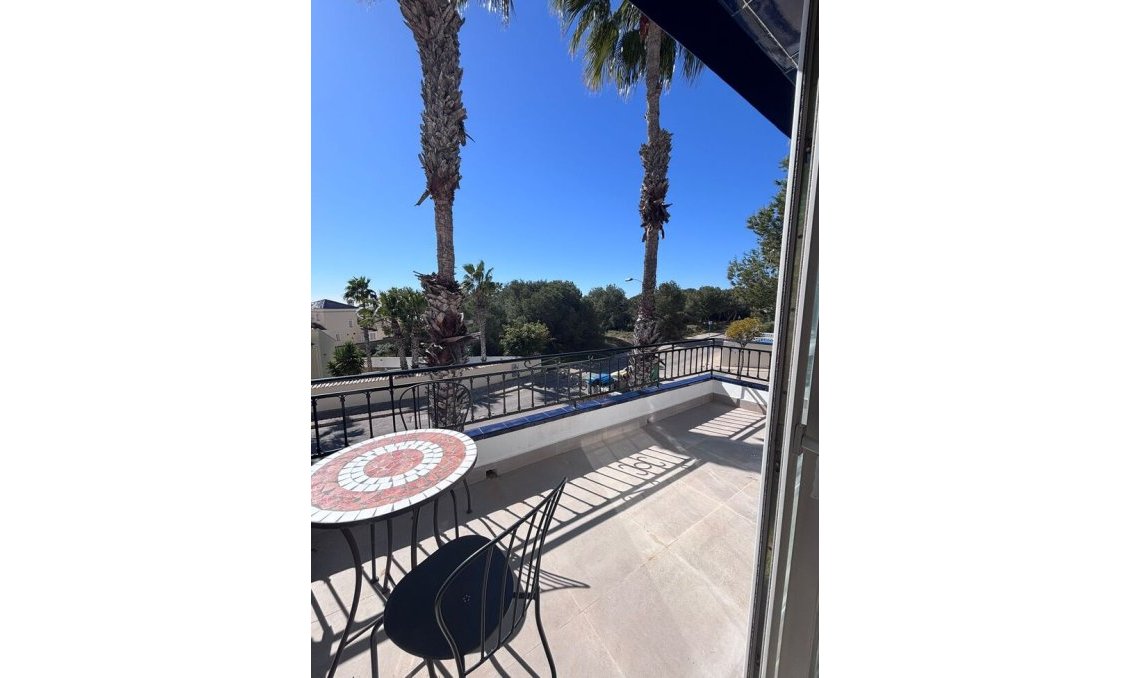 Segunda mano - Ático -
Orihuela Costa - Costa Blanca