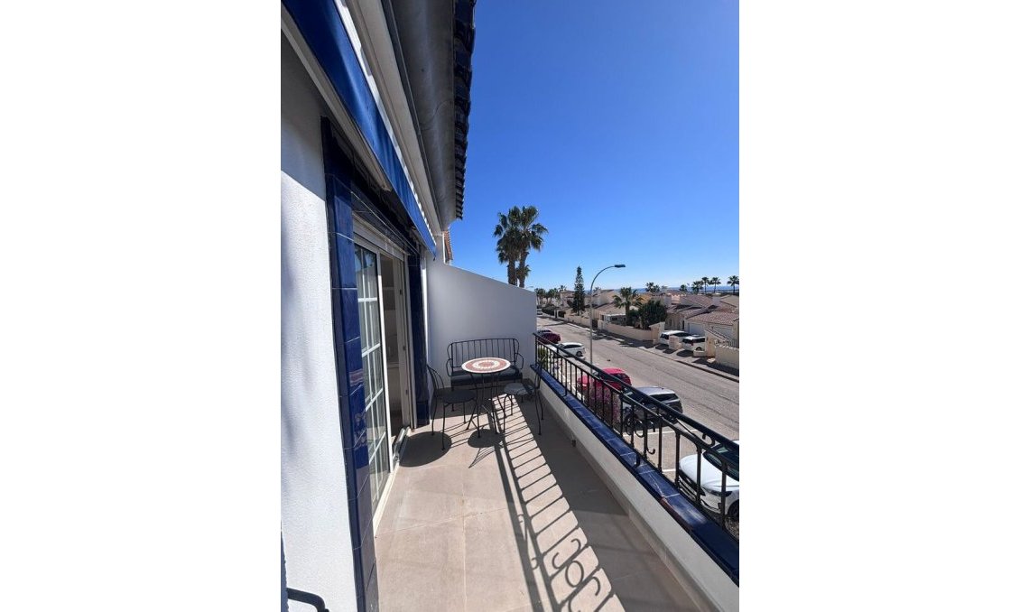 Segunda mano - Ático -
Orihuela Costa - Costa Blanca