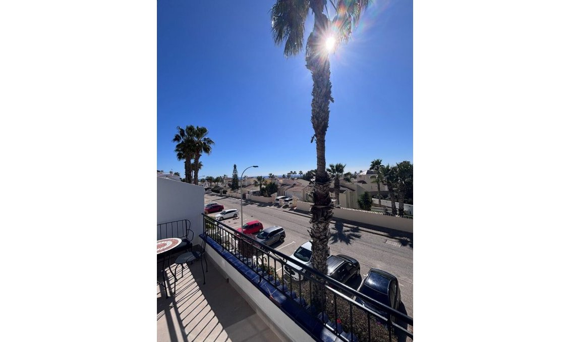 Segunda mano - Ático -
Orihuela Costa - Costa Blanca