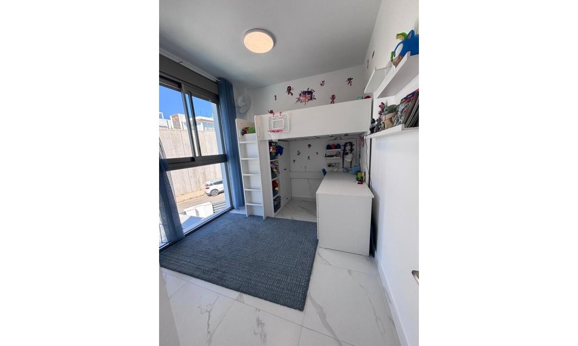 Segunda mano - Villa -
Villamartin - Costa Blanca