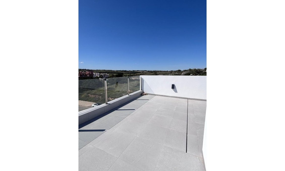 Segunda mano - Villa -
Villamartin - Costa Blanca