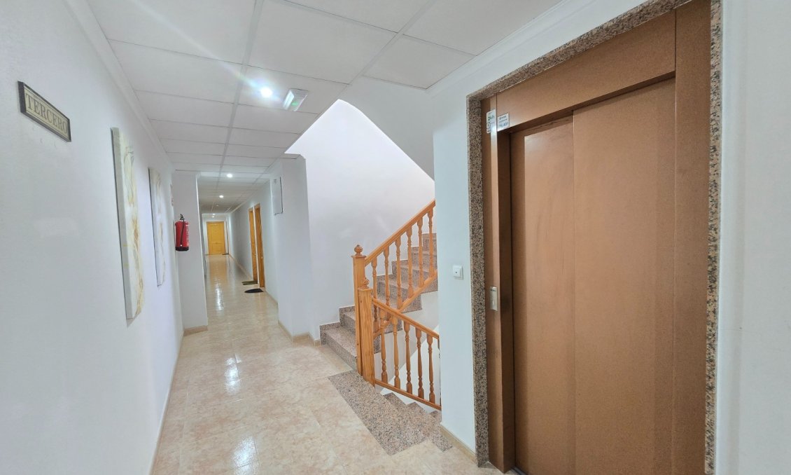 Segunda mano - Apartamento -
Los Montesinos *