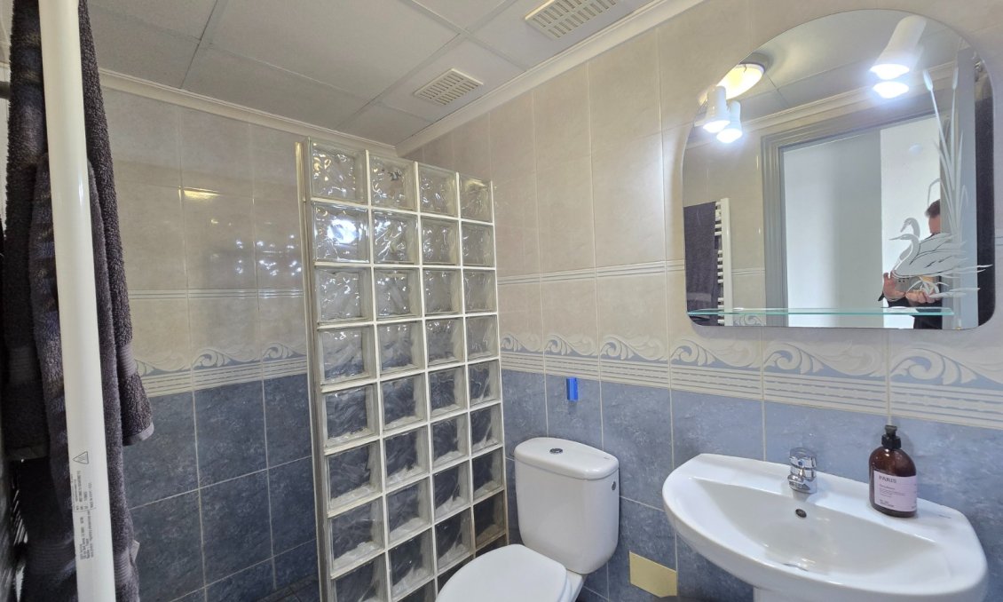 Segunda mano - Apartamento -
Los Montesinos *