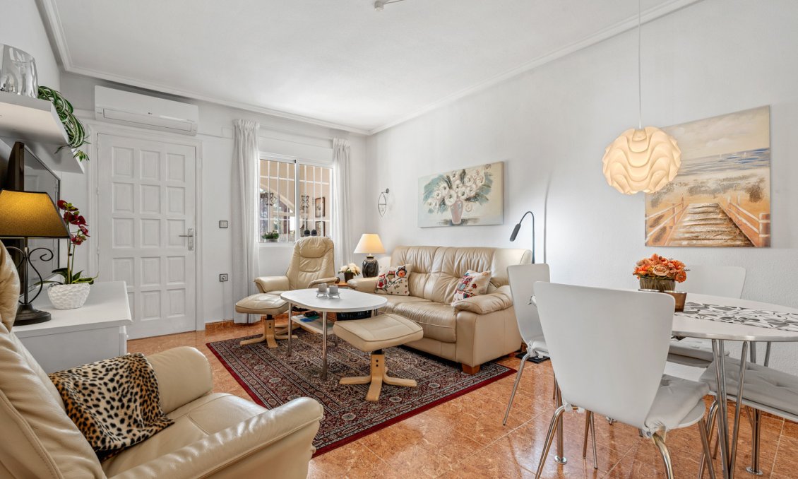 Segunda mano - Quad House -
La Marina - Costa Blanca