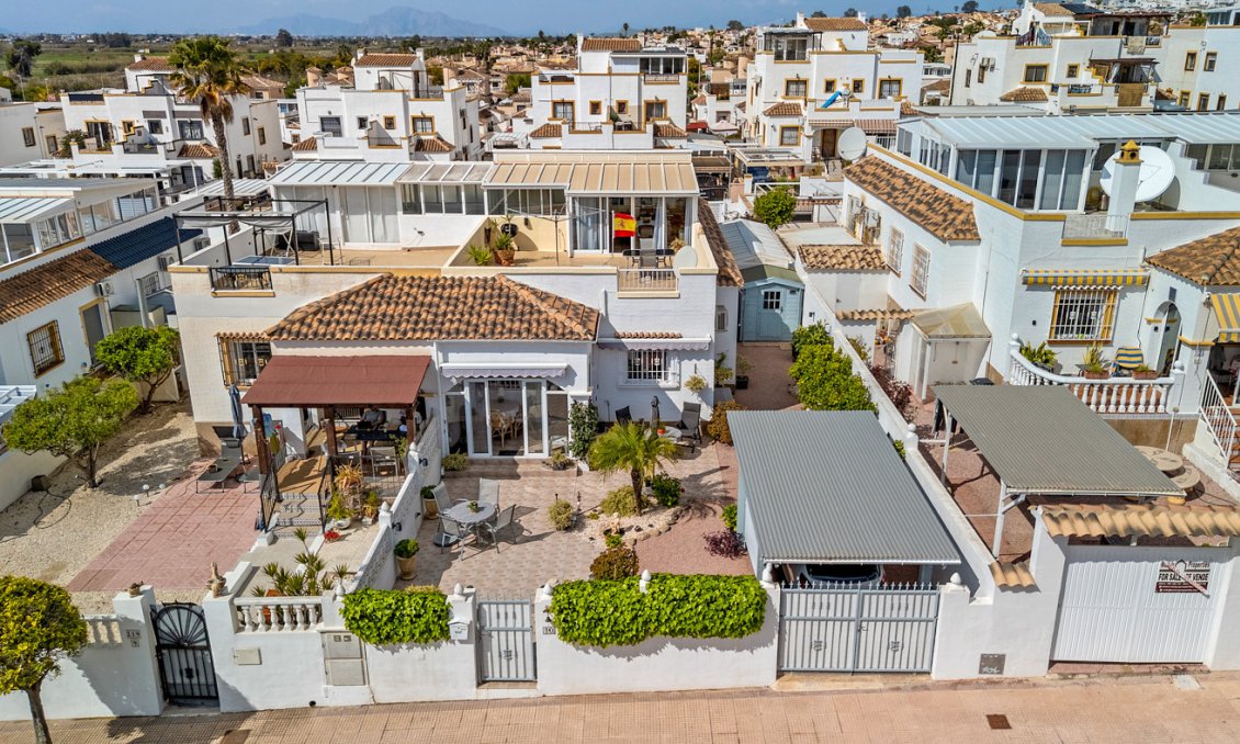 Segunda mano - Quad House -
La Marina - Costa Blanca