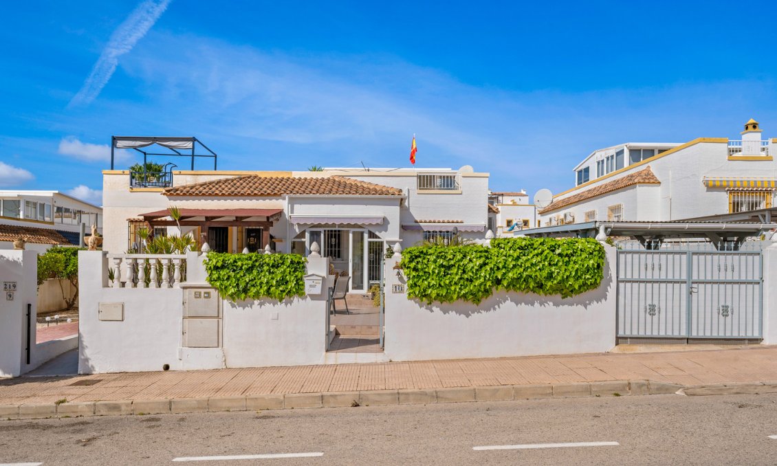 Segunda mano - Quad House -
La Marina - Costa Blanca