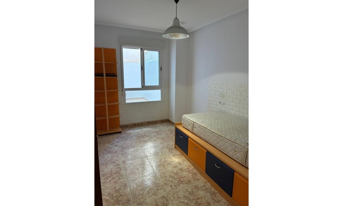 Segunda mano - Apartamento -
Almoradí - Costa Blanca