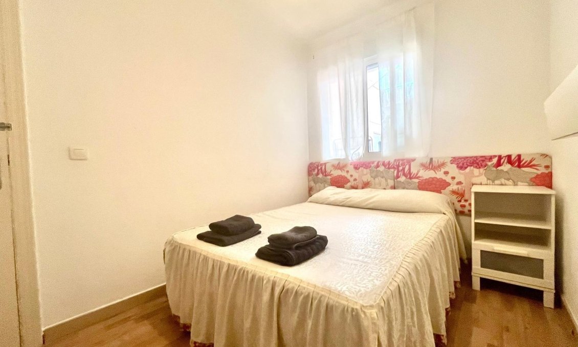 Segunda mano - Apartamento -
Torrevieja - Acequion