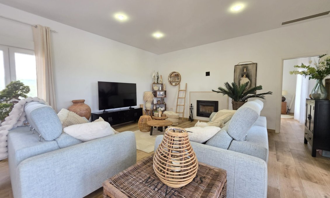 Revânzare - Vilă -
Pinoso - Inland