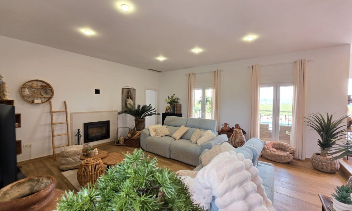 Revânzare - Vilă -
Pinoso - Inland