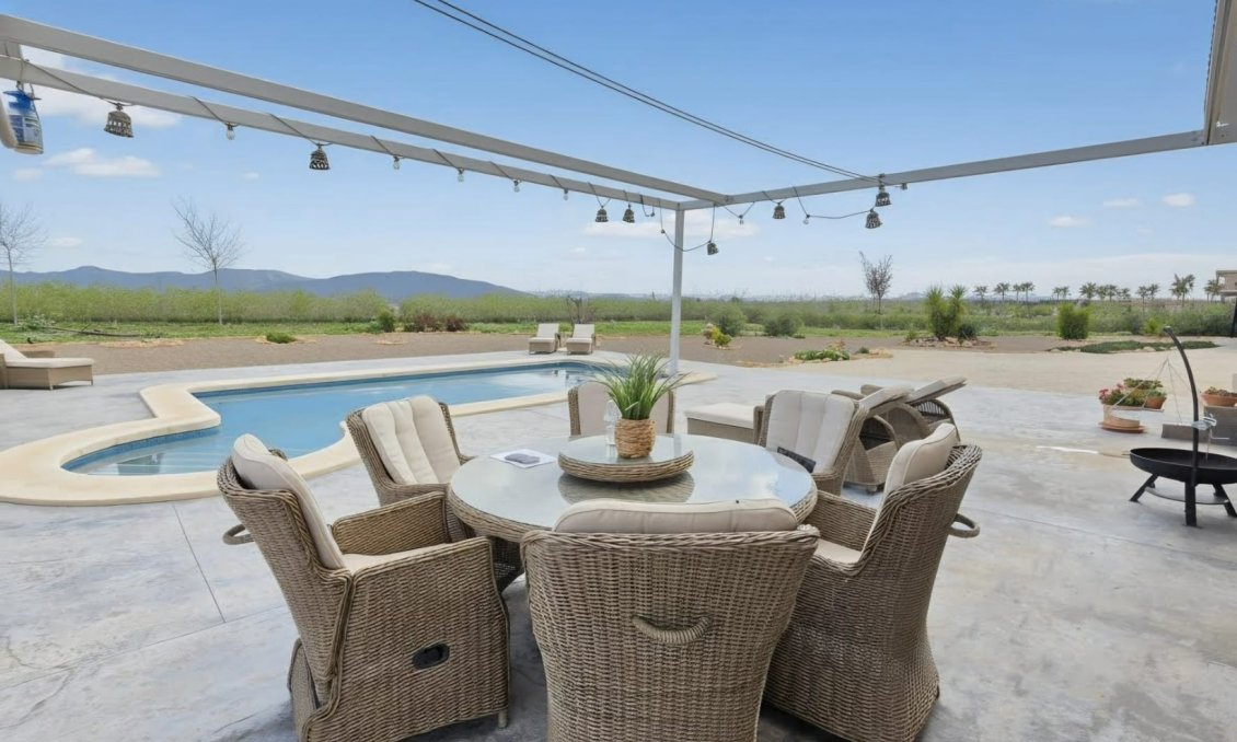 Revânzare - Vilă -
Pinoso - Inland