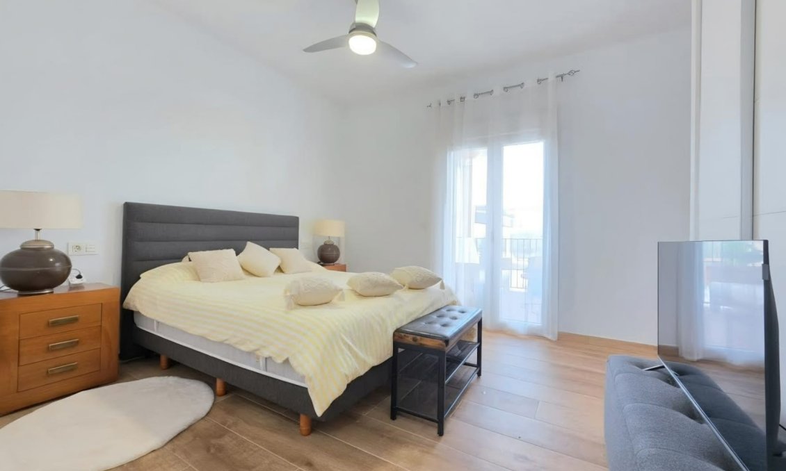 Revânzare - Vilă -
Pinoso - Inland