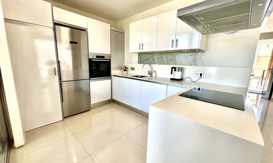 Használt Ingatlanok - Villa -
Villamartin - Costa Blanca