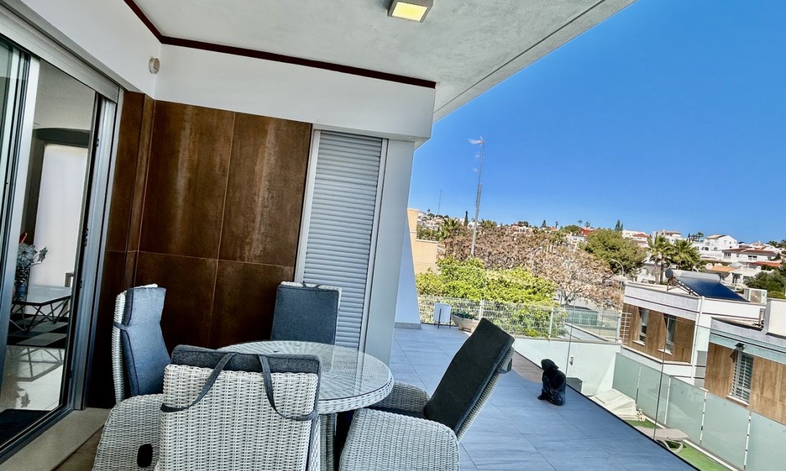 Használt Ingatlanok - Villa -
Villamartin - Costa Blanca