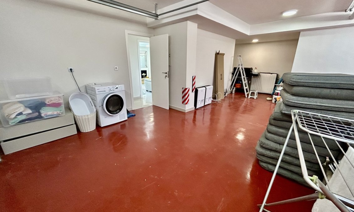 Használt Ingatlanok - Villa -
Villamartin - Costa Blanca