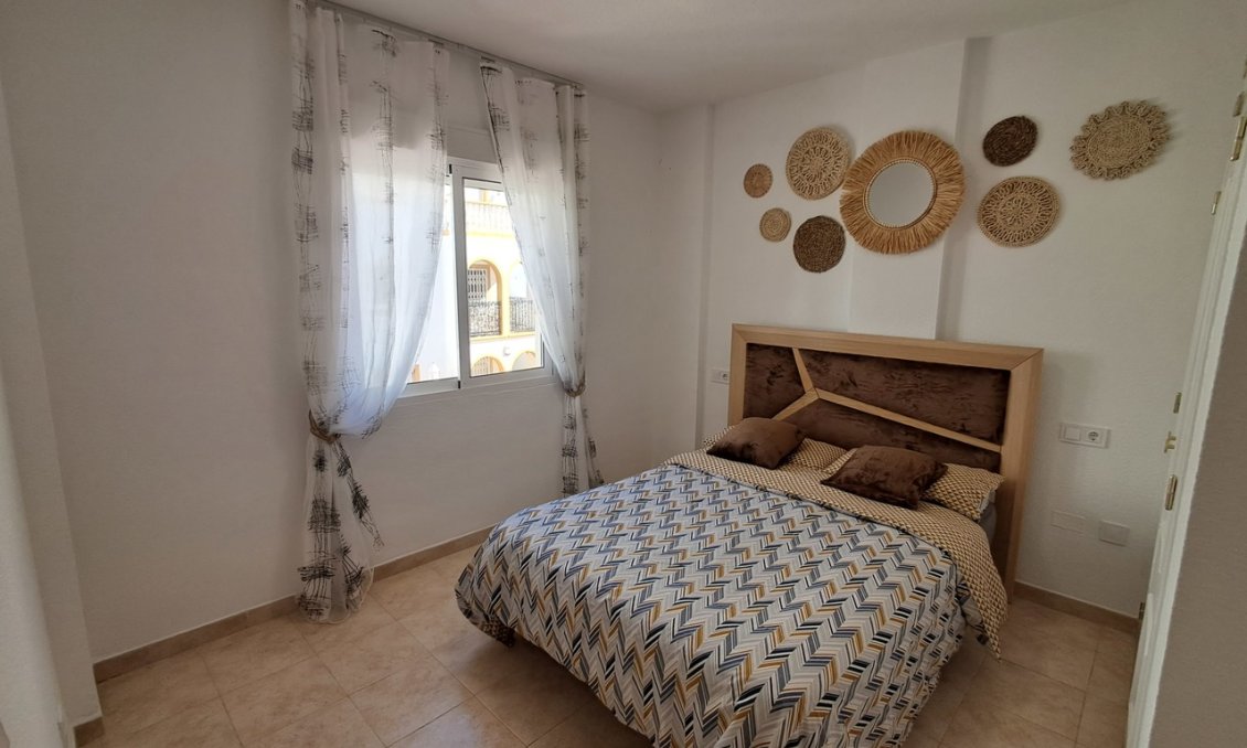 Segunda mano - Apartamento -
La Zenia - Costa Blanca