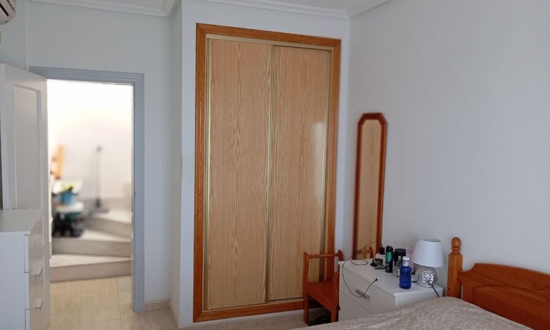 Használt Ingatlanok - Kétszintes lakás -
Daya Vieja - Costa Blanca