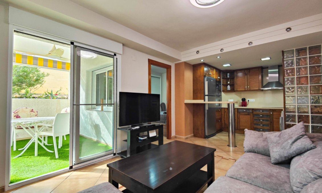 Resale - Apartment -
Torrevieja - Costa Blanca