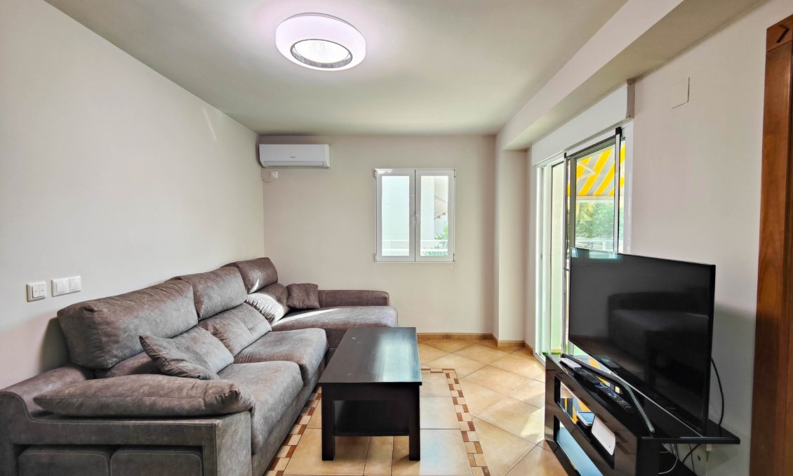 Resale - Apartment -
Torrevieja - Costa Blanca