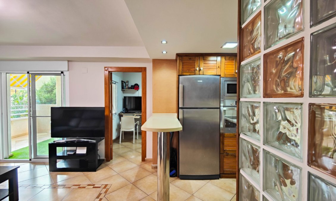 Resale - Apartment -
Torrevieja - Costa Blanca
