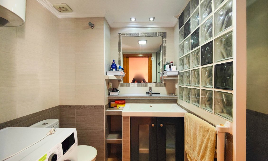 Resale - Apartment -
Torrevieja - Costa Blanca