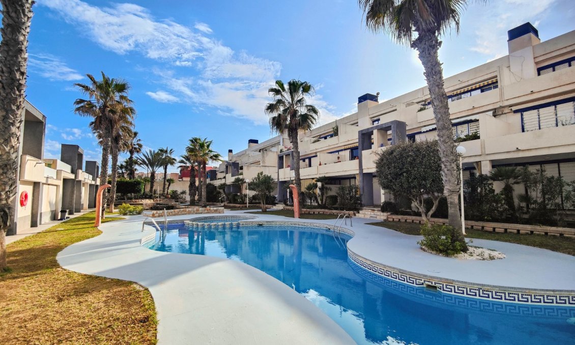 Resale - Apartment -
Torrevieja - Costa Blanca