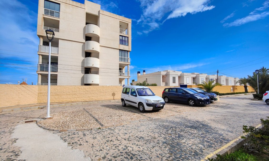 Resale - Apartment -
Torrevieja - Costa Blanca